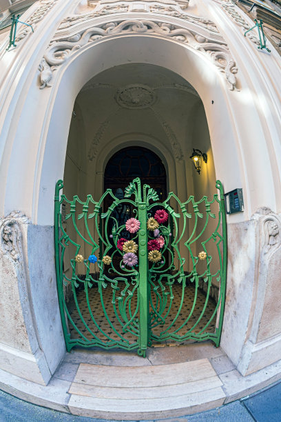 Picker住宅的立面细节，新艺术风格，布达佩斯，匈牙利图片下载