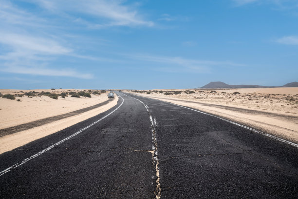 沙漠之路图片下载