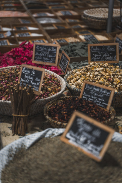 街市上的香草及香料图片下载