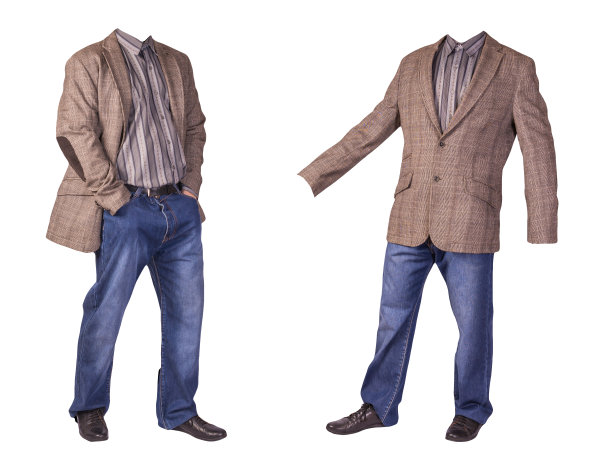 男式纽扣夹克，男式牛仔裤，皮鞋和一件白色背景的衬衫图片下载