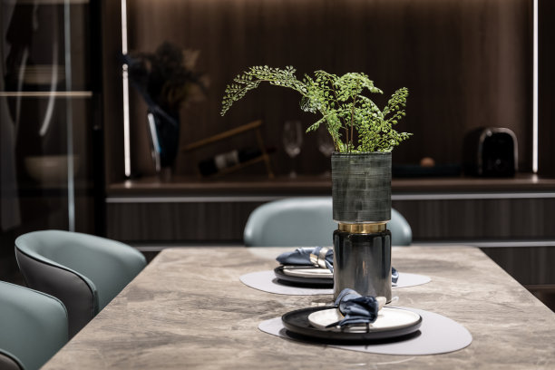 西式餐桌图片下载