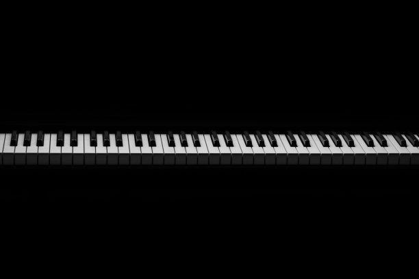 钢琴琴键孤立在白色上图片下载