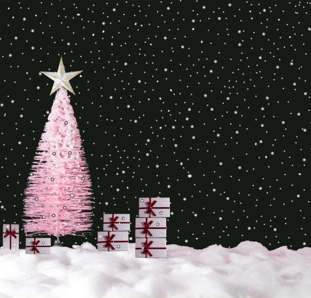 粉红色的圣诞树顶上有一颗星星，树旁圣诞礼物，夜景，雪花纷飞，创意浪漫图片下载