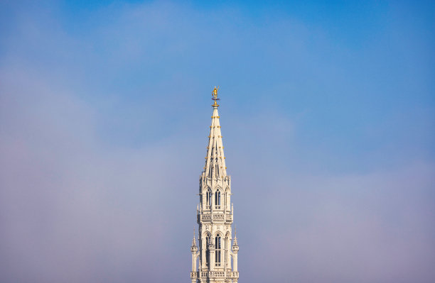 比利时布鲁塞尔市政厅塔楼，欧洲之都图片下载