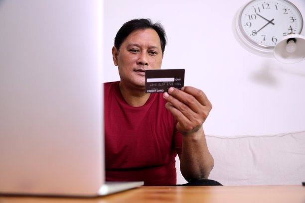 轴马力在家里图片下载