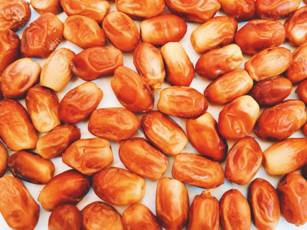 Zahedi伊朗枣枣枣枣水果黄金半干枣甜食irani datepalms khajoor kurma zahidi凤凰dactylifera特写高分辨率视图图像库存照片图片下载