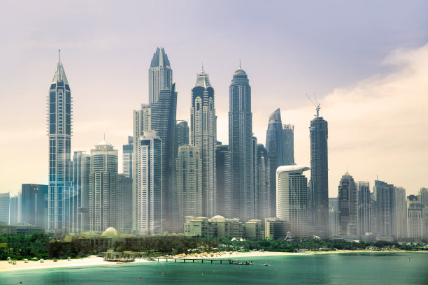 迪拜码头住宅和办公楼群，阿联酋图片下载