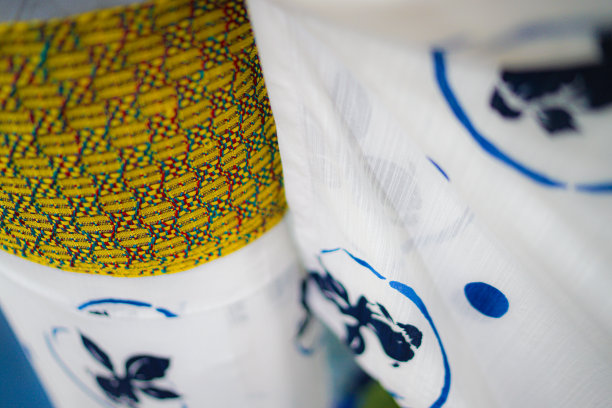 浴衣和绣球花图片下载