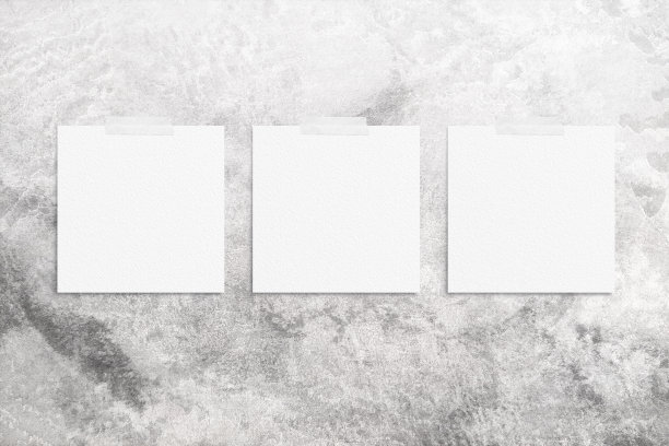 组成3白色方形水彩纸胶合苏格兰胶带在混凝土背景。广告板，海报模型在墙上为您设计。平铺，俯视图，复制空间图片下载