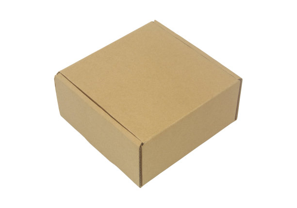 封闭的纸板箱隔离在白色图片下载