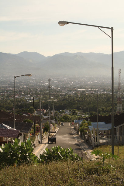 山区的住宅区图片下载