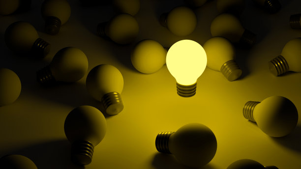 发光的灯泡有着不同的想法。创意和创新观念观念。领导力，创新，伟大的想法和个性的概念。三维渲染图片下载