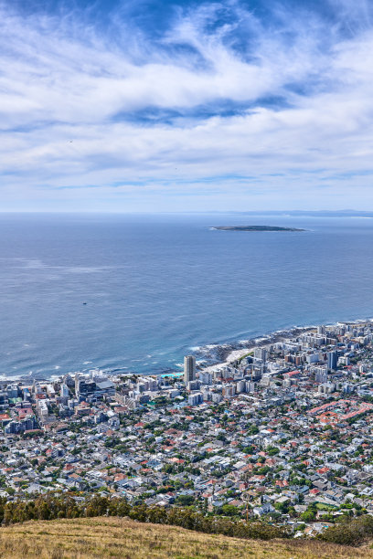 大西洋边的海岬——开普敦，一个多元化的城市，南非。航拍照片图片下载