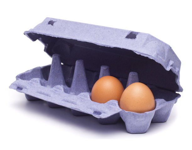 鸡蛋盒里的棕色鸡蛋图片下载