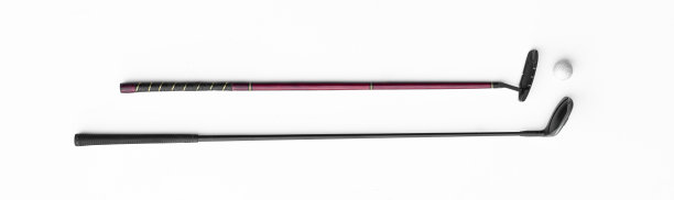 高尔夫球杆孤立在白色背景图片下载
