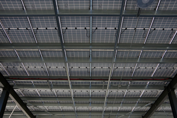 太阳能停车场屋顶图片下载