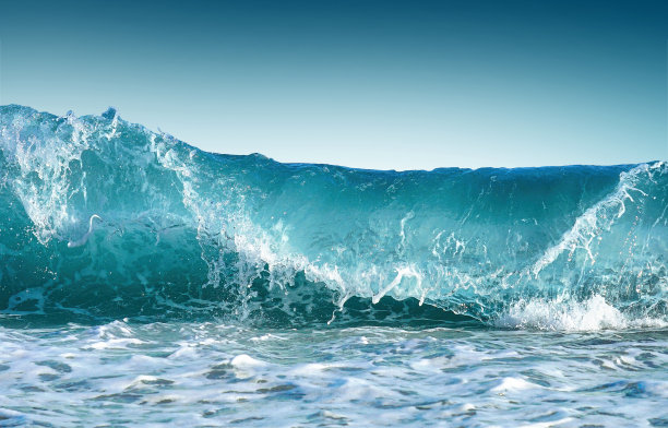美丽的背景图像，一个美丽和强大的海浪。图片下载