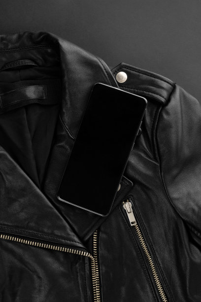 单色最小模板与夹克。黑色星期五大甩卖图片下载