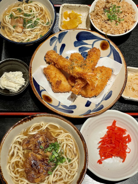 冲绳荞麦汁和天妇罗图片下载