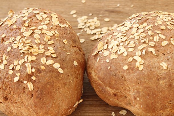 新鲜的面包图片下载