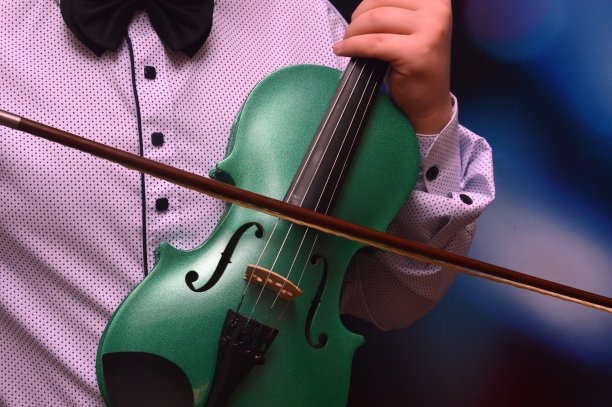 儿童小提琴图片下载