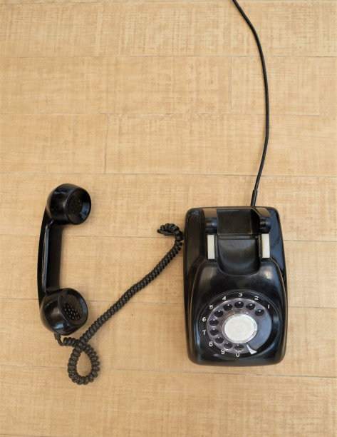 老式黑色复古旋转式电话图片下载