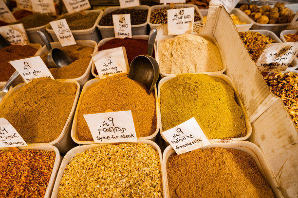 雅法市场上的香料品种图片下载