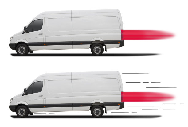 超速行驶的白色货车，切出并与剪接路径图片下载