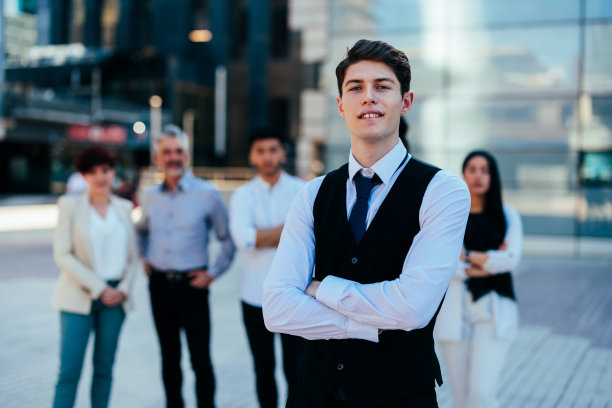 有团队的成功商人图片下载
