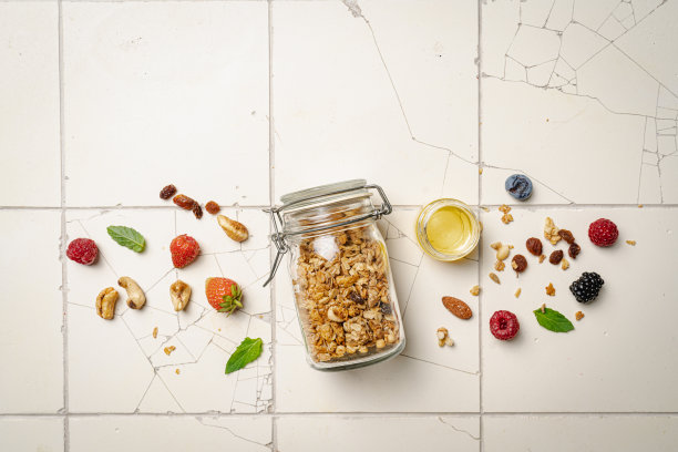 一罐自制格兰诺拉麦片图片下载