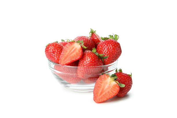 新鲜可口的草莓孤立在白色背景图片下载
