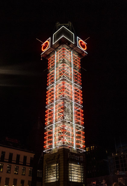 奥斯陆主站的夜光钟楼图片下载