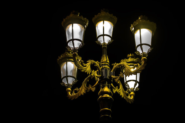 枝形吊灯路灯图片下载