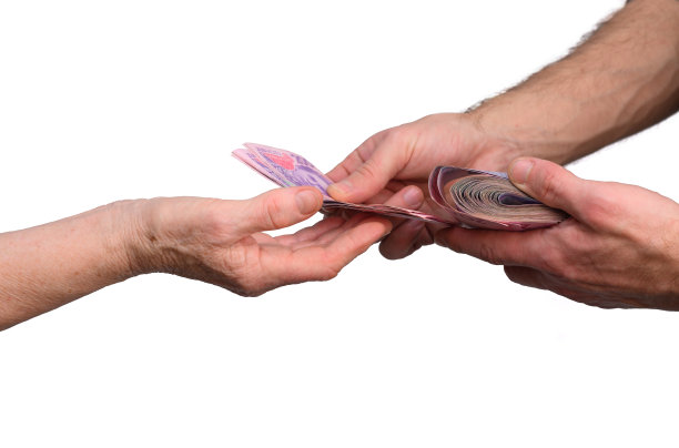 金融援助概念：老年人与金钱图片下载