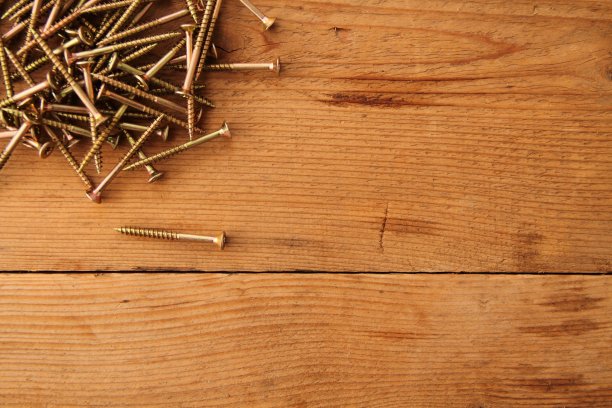 拧上一个工作台作为背景图片下载