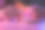 在时髦的霓虹灯下使用手机。创意生动的颜色紫外线红和蓝色。少女的手滚动的照片特写在黑暗的霓虹房间。应用程序在商店出售。社交媒体。图片下载
