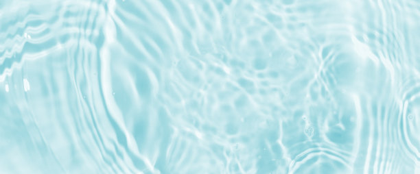 水面全景旗帜背景。水的纹理，水面有波纹和波纹。Spa概念背景。平铺，俯视图，复制空间，构图图片下载