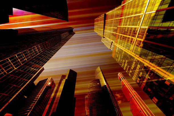 低角度拍摄的现代摩天大楼-高层建筑在市中心。底部视图。图片下载