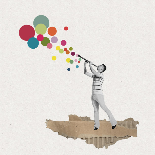 可爱的声音。创意复古设计。当代艺术拼贴的年轻时尚男子玩双簧管孤立的光背景。音乐生活方式的概念，创造力，灵感，想象力图片下载