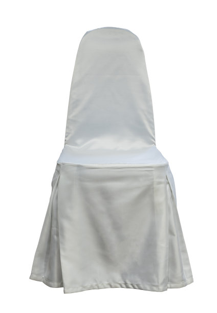 模拟白布覆盖的椅子上的白色背景与修剪路径图片下载