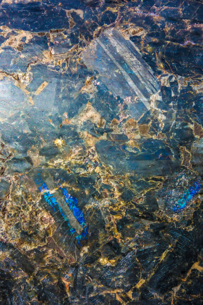 宏观纹理蓝色发光拉布拉多石宝石特写图片下载