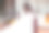 家里有手机的黑人女孩图片下载