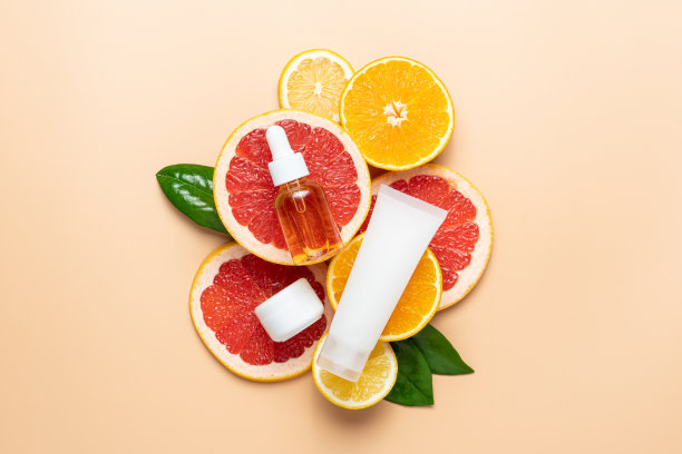 含维生素C的有机化妆品图片下载