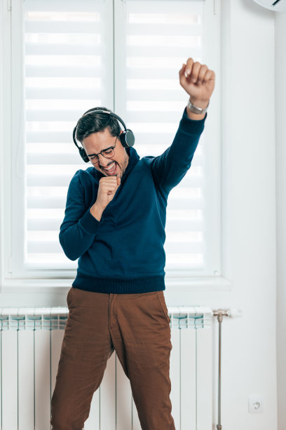 我本可以成为一个伟大的歌手图片下载