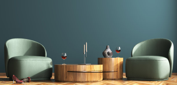 客厅内部有绿色皮革扶手椅和木制咖啡桌，在深蓝色的墙上。酒杯在桌子上，鞋跟在地板上。三维渲染图片下载