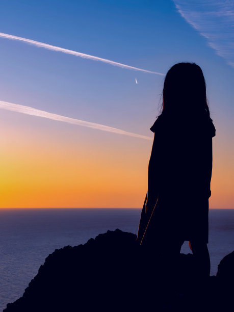 在他出去寻找自己梦想的路上-5图片下载