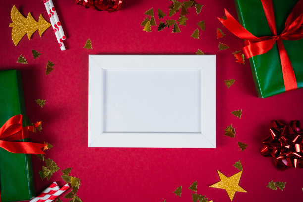新年和圣诞节的装饰以红色为背景，平铺图片下载