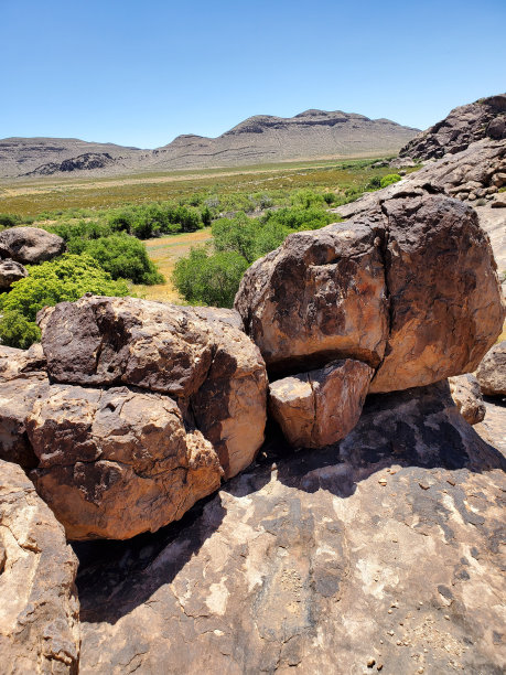 岩石和山脉图片下载