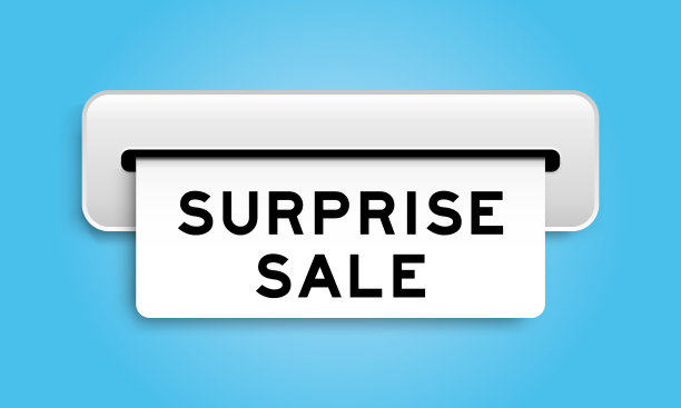 白色优惠券横幅与字惊喜销售从机器上的蓝色背景图片下载