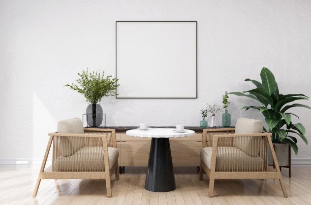 房间里的一套桌椅，墙上挂着一个相框。图片下载
